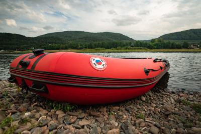 Лодка MISHIMO RIVER JET 410 под водомет 